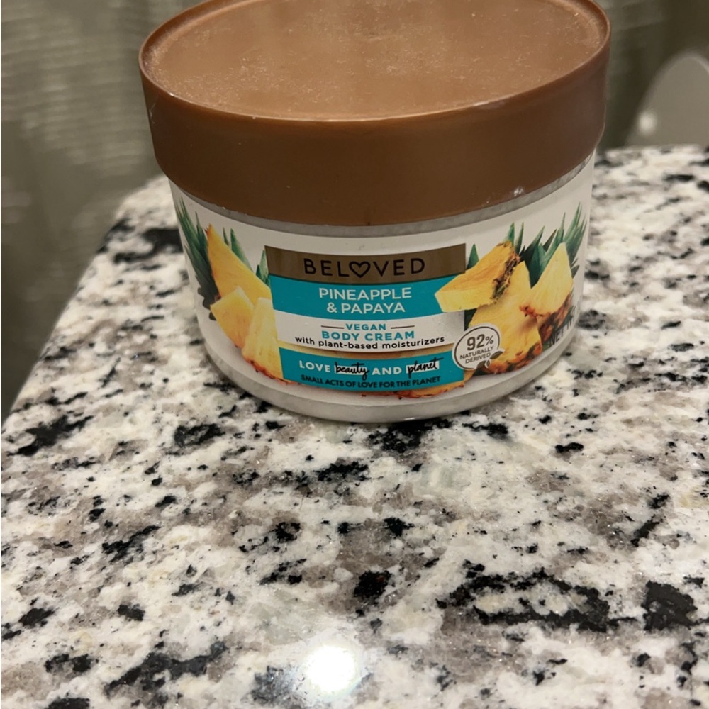 Pineapple & Papaya Body Cream - Brown